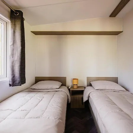 Vakantiehuis Modern In Bosrijke Omgeving