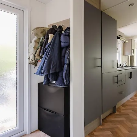 Vakantiehuis Modern In Bosrijke Omgeving *